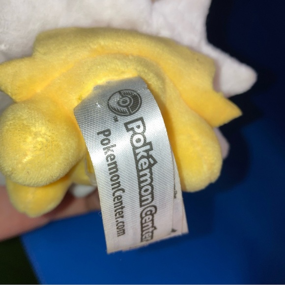 2017 Pokemon Center Dolls Thunder Plush Toy Pre-owned - Picture 12 of 16
